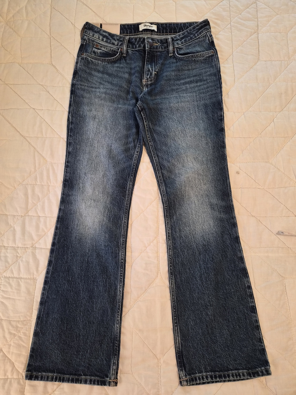 Wrangler Retro 'Mae' Mid Rise Bootcut- Jeans- Size  29 x 30